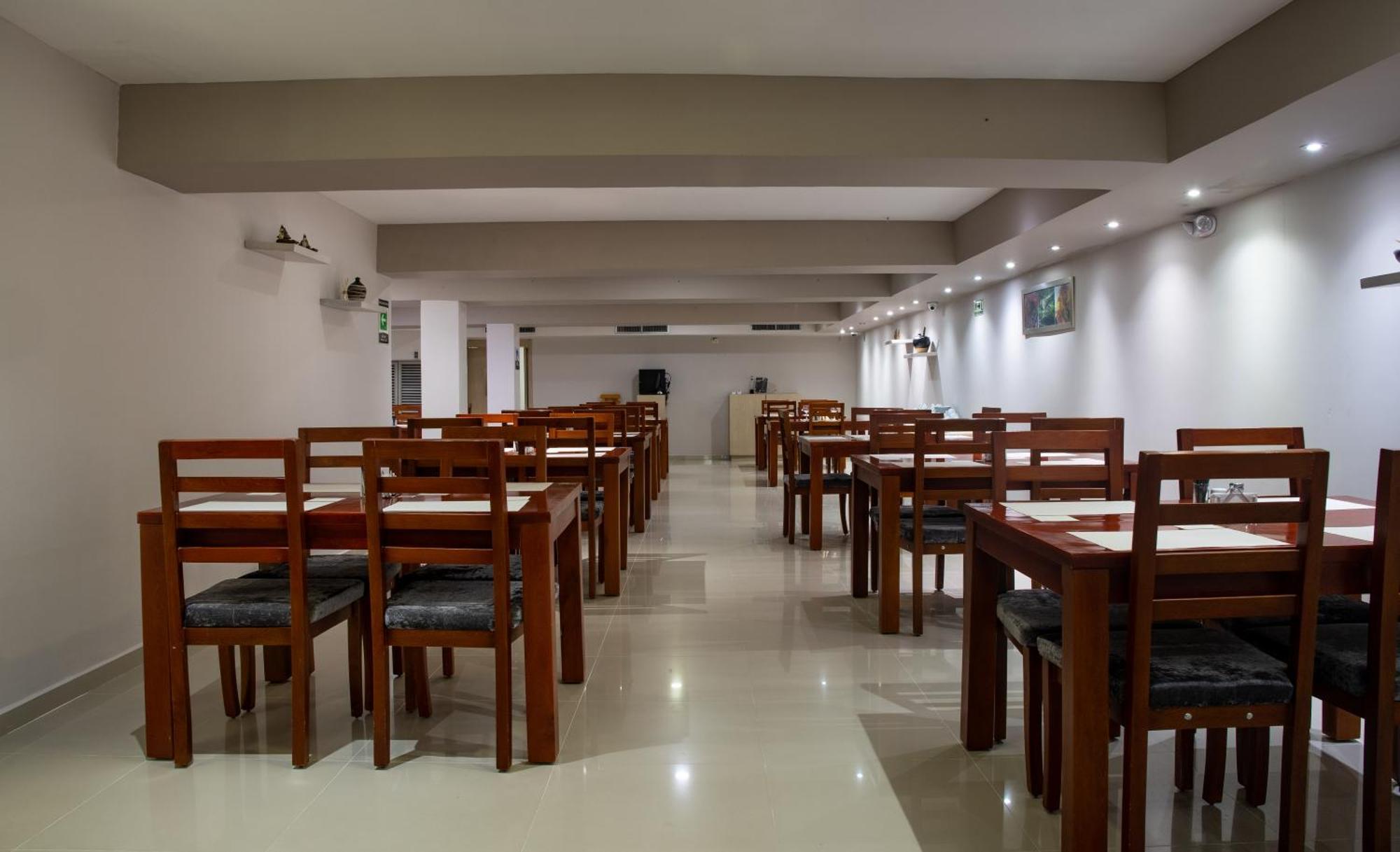 Ribai Hotel 4*