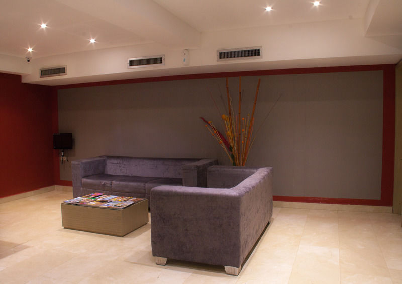 Ribai Hotel 4*